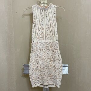 LUSH SZ SMALL WOMENS CREAM LACE MOCK TURTLE NECK SLEEVELESS BODY CON MINI DRESS